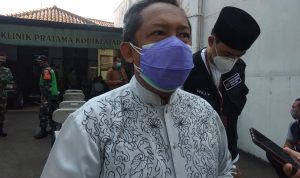 Kelurahan Merdeka Kota Bandung Lakukan Jemput Bola untuk Vaksinasi Lansia