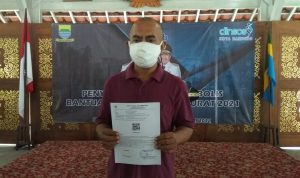 Ilustrasi warga non-DTKS yang menerima bantuan sosial