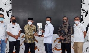 Pemkab Bandung Raih Penghargaan Pinunjul dan Ajeg
