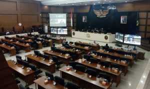 Tersandung Kasus Korupsi, Ade Barkah Resmi Dicopot dari Jabatan Wakil Ketua DPRD Jabar