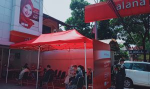 Dukung Program Pemerintah Atasi Penyebaran Covid-19, Klinik Alana Gelar Vaksinasi Bagi Warga Antapani Dukung Program Pemerintah Atasi Penyebaran Covid-19, Klinik Alana Gelar Vaksinasi Bagi Warga Antapani