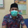 Kepala Seksi Kesejahteraan Desa Rancaekek Wetan, Agus Ubaidillah saat ditemui di ruangannya. (Yanuar Baswata/Jabar Ekspres)
