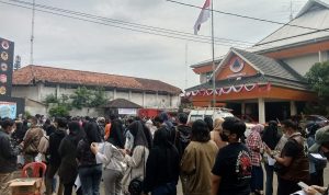 Lebih dari 2.000 Orang Warga Ikuti Vaksinasi Covid-19 Massal di BPBD Jabar Lebih dari 2.000 Orang Warga Ikuti Vaksinasi Covid-19 Massal di BPBD Jabar