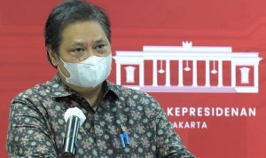Menteri Koordinator Bidang Perekonomian Airlangga Hartarto berikan penjelasan tentang pertumbuhan ekonomi