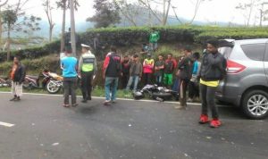 Timbulkan Keresahan Warga, Sunmori dan Night Riding Ke Lembang Bakal Diawasi Pemotor mengalami kecelakaan di Tanjakan Emen Cikole Lembang