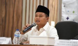 Angka Kemiskinan Penduduk Jabar 2021 Sebanyak 4.8 Juta Jiwa, Uu: Perlu Upaya Konkret Mengatasinya Wakil Gubernur Jawa Barat Uu Ruzhanul Ulum pada acara rapat kerja penanggulangan kemiskinan di Jabar yang mengalami peningkatan