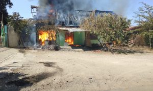 Si Jago Merah Mengamuk di Cimahi, Tiga Bangunan Terbakar