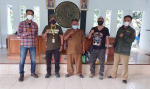 Reborn Bareng Komunitas Gotong Royong Salurkan Bantua ke Pangandaran