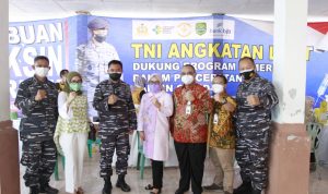 Percepat Terbentuknya Herd Immunity, Bank bjb Fasilitasi Vaksinasi Covid-19 di Pancoran dan Blanakan Percepat Terbentuknya Herd Immunity, Bank bjb Fasilitasi Vaksinasi Covid-19 di Pancoran dan Blanakan