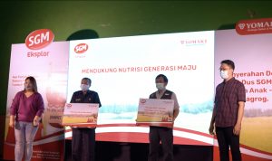 Dalam program donasi Mendukung Nutrisi Generasi Maju yang juga merupakan rangkaian dari gerakan sosial kolaboratif #AyoTunjukTangan untuk Majukan Indonesia, SGM Eksplor dan Yomart akan menyalurkan lebih dari 400 paket nutrisi kepada anak-anak