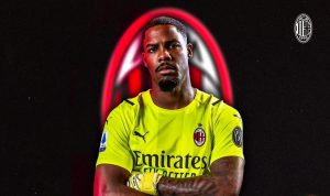 Cukup Puas, Pelatih AC Milan Puji Sang Rekrutan Anyar Kiper baru AC Milan, Mike Maignan. Foto: (FootbalI Italia)
