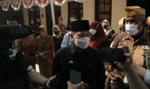 Ada Warga Tinggal di Gorong-Gorong, Wali Kota Bandung Tanggapi Begini Dok. Wali Kota Bandung, Oded M Danial. Rabu (25/8) warga gorong-gorong bandung
