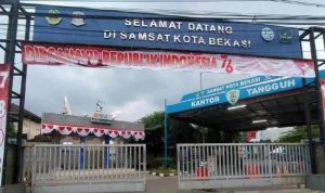 Kantor Samsat Kota Bekasi, Jawa Barat di Bulak Kapal Kecamatan Bekasi Timur. (ANTARA/Pradita Kurniawan Syah).