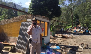 Satpol PP Berencana Bongkar Bangunan Liar di Puncak, Eh Pemiliknya Malah...