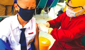 Pelaksanaan Vaksin kepada para pelajar (Foto Istimewa)