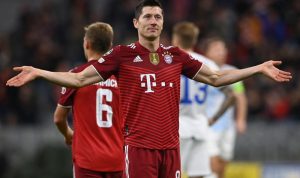 2 Gol Lewandowski Warnai Kemenangan Telak Bayern Munchen Selebrasi penyerang Bayern Muenchen Robert Lewandowski setelah cetak gol dalam pertandingan Grup E Liga Champions lawan Dynamo Kiev pada 30 September 2021. ANTARA/AFP/CHRISTOF STACHE