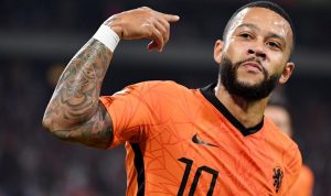 Penyerang tim nasional Belanda Memphis Depay merayakan gol keduanya ke gawang Turki dalam laga lanjutan Grup G kualifikasi Piala Dunia 2022 zona Eropa di Stadion Johan Cruijff Arena, Amsterdam, Belanda, Selasa (7/9/2021) waktu setempat. (ANTARA/REUTERS/Piroschka van de Wouw)