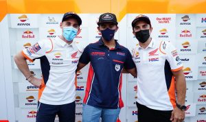 Pebalap Astra Honda Racing Team, Mario Suryo Aji mendapatkan motivasi langsung dari pebalap Repsol Honda Team, Marc Marquez dan Pol Espargaro (17/9). Melakoni balapan yang sama di Misano World Circuit Marco Simoncelli, Italia, Mario mendapat kesempatan berbincang dengan juara dunia 6 kali MotoGP, Marc Marquez dan rekan setimnya Pol Espargaro.