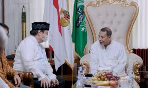 Airlangga Hartarto bersilahturahmi ke kediaman Habib Lutfi