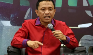 DPR Harap PPKM Bisa Diterapkan di Negara Lain