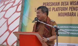 Bupati Garut Rudy Gunawan saat peresmian Desa Wisata Puncak Intan Dewata di Kecamatan Tarogong Kaler, Kabupaten Garut (oto: Antara)