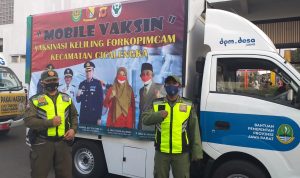 Cicalengka Dinilai Jadi Pionir Mobile Vaksin di Kabupaten Bandung Mobile Vaksin milik Kecamatan Cicalengka, Kabupaten Bandung yang siap menjangkau warga hingga plosok untuk vaksinasi.