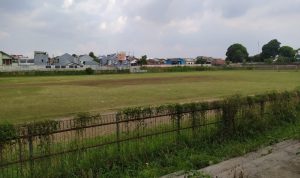 Revitalisasi Stadion Sangkuriang Cimahi Molor