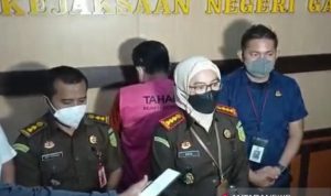Kejari Garut Akan Kejar Buronan Kasus Korupsi yang Kabur Kepala Kejaksaan Negeri Garut Neva Dewi Susanti. (ANTARA/Feri Purnama)
