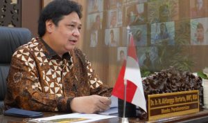 Menko Bidang Perekonomian Airlangga Hartarto ketika menjadi pembicara dalam acara Economic Talk yang diselenggarakan oleh Pengurus Besar HMI
