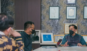 Netflix Beri Dana Bantuan Rp7,1 Miliar untuk Pekerja Film Indonesia Netflix Beri Dana Bantuan Rp7,1 Miliar untuk Pekerja Film Indonesia