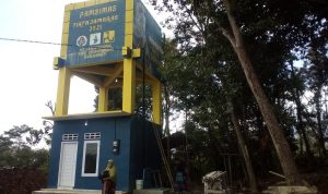 Kades Leuwinggoong Minta Warga Bekerjasama untuk Operasional Pamsimas PAMSIMAS Tirta Jamaras bisa memenuhi kebutuhan air bersih warga Kampung Cikenal dan Cijeler Desa Leuwigoong.