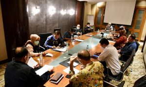 Rapat Internal Pimpinan dan Anggota Bapemperda DPRD Jabar bersama Biro Hukum dan HAM Pemerintah Provinsi Jawa Barat (oto: Humas DPRD Jabar for Jabarekspres.com)