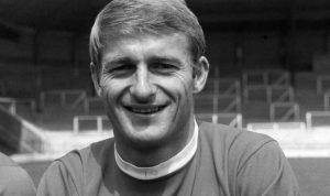 Legenda Liverpool dan timnas Inggris Roger Hunt. (Liverpoolfc.com)