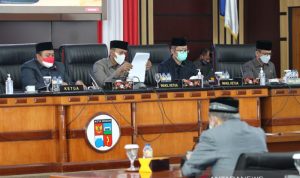 Suasana rapat paripurna DPRD Kota Bogor, Kamis (1692021) menetapkan Kebijakan Umum Perubahan APBD Prioritas dan Plafon Anggaran Sementara tahun 2021