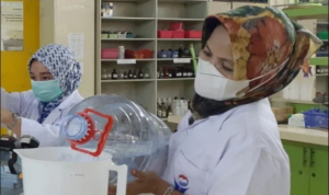 Kandungan Mikroplastik Ditemukan di Air Kemasan Galon Sekali Pakai Kandungan Mikroplastik Ditemukan di Air Kemasan Galon Sekali Pakai