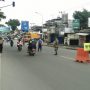 Tim gabungan tengah melakukan operasi Yutisi di depan kantor Kecamatan Jatinangor, beberapa waktu lalu. (Yanuar Baswata/Jabar Ekspres)