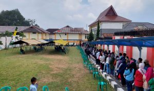 Muspika Lembang Gelar Kegiatan Vaksinasi untuk Kejar Target Antrean pelaksanaan serbuan vaksinasi Covid-19 di Lembang, KBB (Whisnu/Jabar Ekspres)