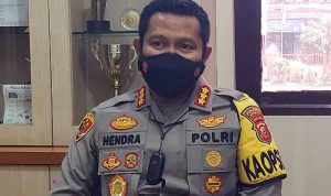 Kapolresta Bandung, Kombes Pol Hendra Kurniawan, saat diwawancara. (Yully S Yulianty/Jabar Ekspres)