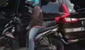 Polisi Segera Buru Pengendara Motor yang Onani di Pinggir Jalan