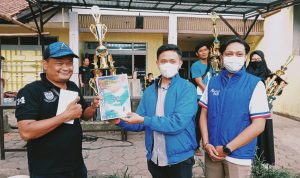 Milenial PAN Jabar Lestarikan Kontes Ayam Pelung