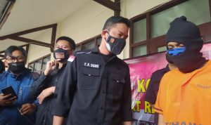 Sontoloyo! Suami Hajar Istri Resmi di Hadapan Istri Siri, Tersangka Sudah Nikah 7 Kali