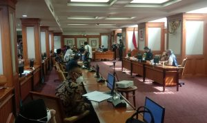 Suasana Rapat Dengar Pendapat Tindak Lanjut IHPS II Tahun 2020 BPK RI, di Kantor Gubernur Jawa Barat. Kamis (23/9).