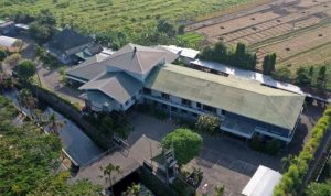 13 Jenis Aset BMN Dialihkan dari BPWS ke Kementerian PUPR Salah satu aset gedung milik Badan Pengembangan Wilayah Surabaya-Madura (BPWS) yang diserahterimakan kepada Kementerian Pekerjaan Umum Perumahan Rakyat (PUPR). (Foto: Istimewa)