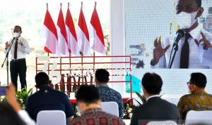 Menteri Investasi/Kepala BKPM Bahlil Lahadalia dalam Groundbreaking Ceremony Hyundai Motor Group dan LG Energy Solution di Karawang, Jawa Barat, Rabu (15/9/2021, 12:38 WIB). ANTARA/Twitter/@setkabgoid/pri. (ANTARA/Twitter/@setkabgoid)