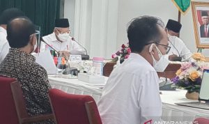 Anggaran Bansos untuk Tanggulangi Kemiskinan di Jabar Akan Ditambah bansos miskin jabar