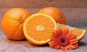 Ilustrasi jeruk sebagai sumber vitamin C (Pixabay)