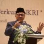 Ketua Umum PAN Zulkifli Hasan menjadi salah satu menteri baru dalam kabinet Indonesia Maju Jokowi. (dok JawaPos.com)