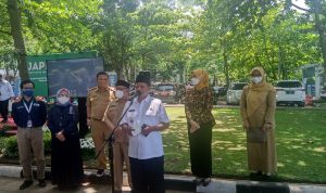 Pemprov Jabar Akan Buat Program Wali Asuh untuk Anak Yatim Terdampak Covid-19 Pemprov Jabar Akan Buat Program Wali Asuh untuk Anak Yatim Terdampak Covid-19