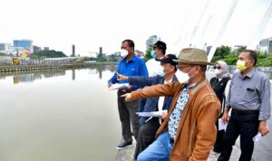 Dewan Perwakilan Rakyat Daerah (DPRD) Provinsi Jawa Barat (Jabar) meninjau pembangunan Proyek Revitalisasi Tahap Dua Saluran Air Sungai Kalimalang Kota Bekasi, proyek ini harus memberikan manfaat yang lebih bagi masyarakat, khususnya masyarakat di wilayah tersebut. (ANTARA/HO-Humas DPRD Jabar)