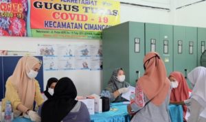 Vaksinasi Tahap Ketiga Digelar di Cimanggis, 699 Warga Masuk Penjaringan